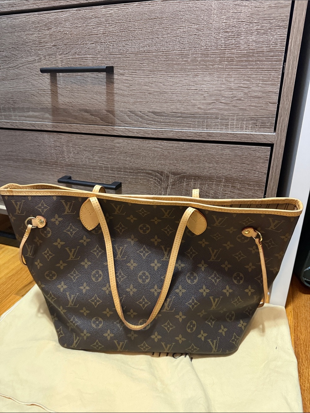 Louis Vuitton neverfull MM tote bag